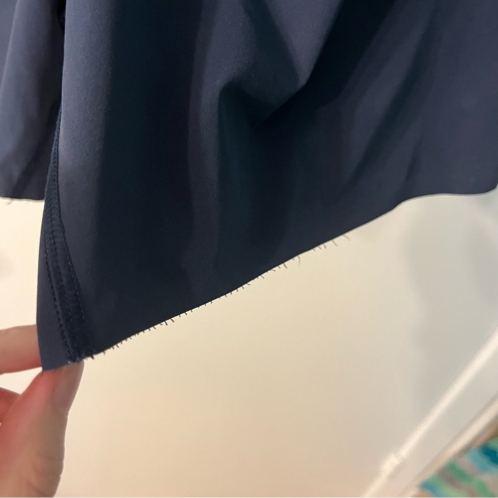 lululemon athletica Dark Blue Athletic Swim Shorts Size Medium - Picture 4 of 8